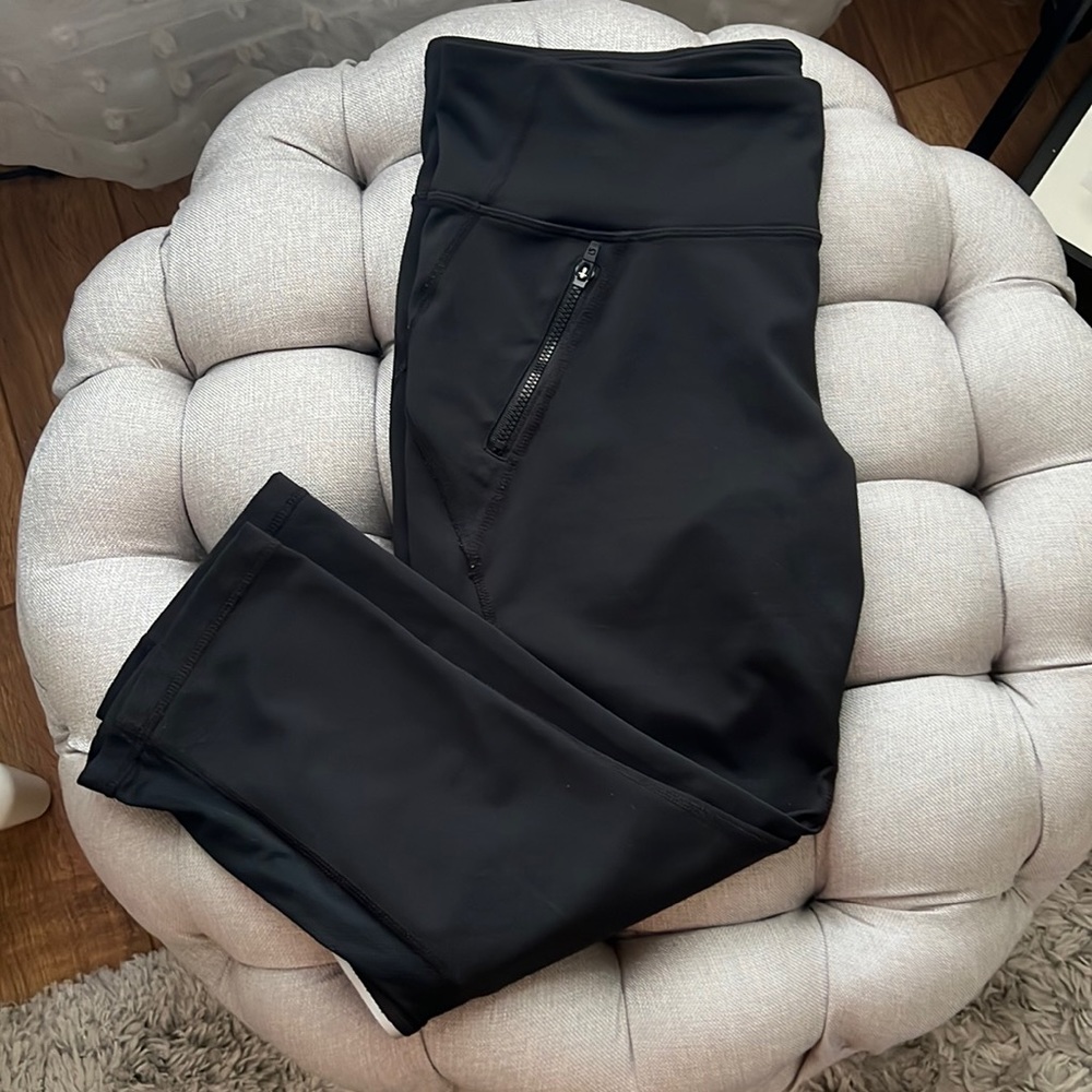 Gap Fit Black Cropped Capri Activewear Leggings Size L